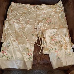 New Silky Cream lounge pants w/Floral designs